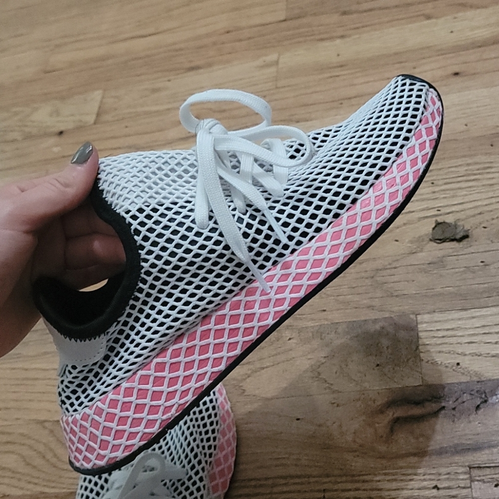 Deerrun Adidas shoes